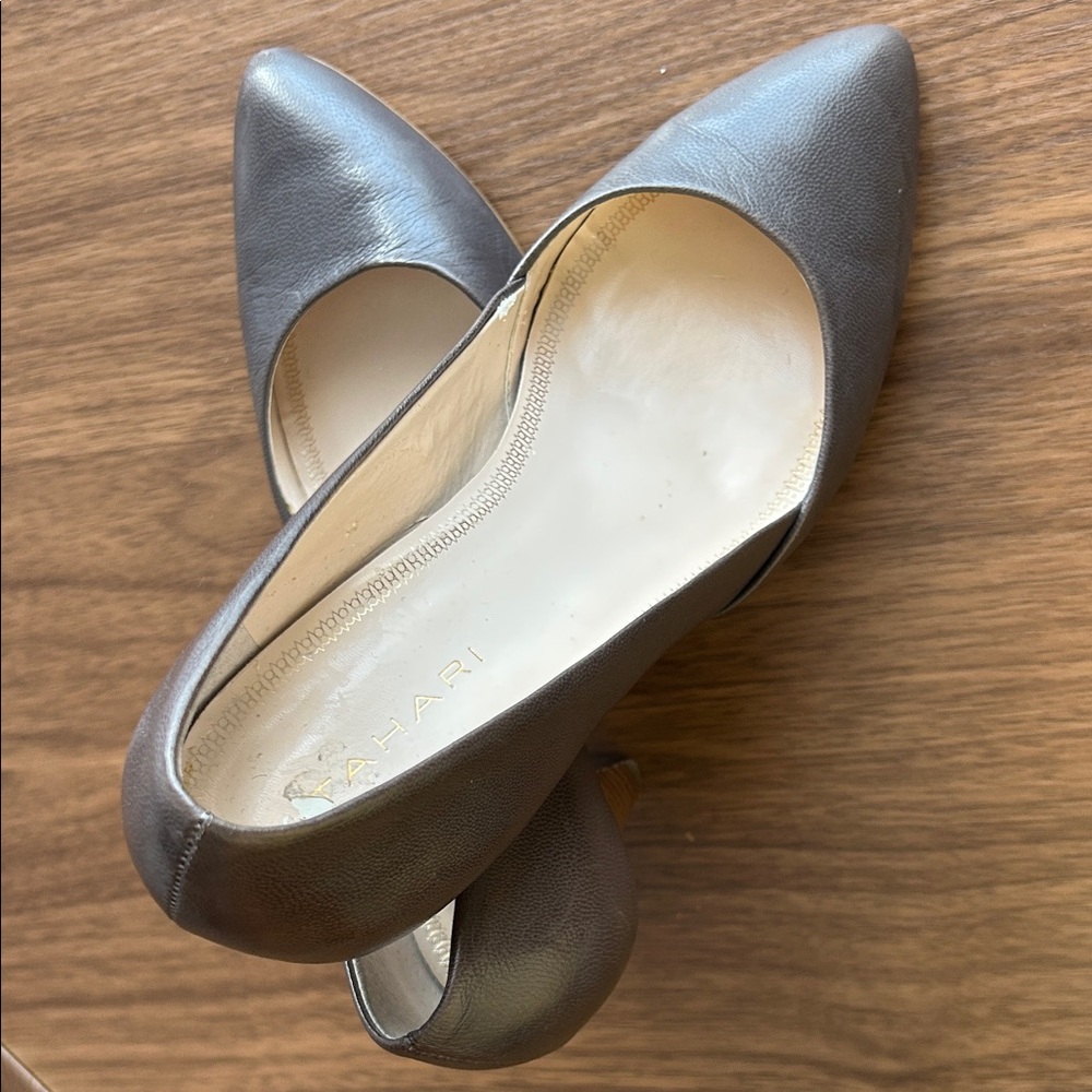 Tahari Gray Leather Heels